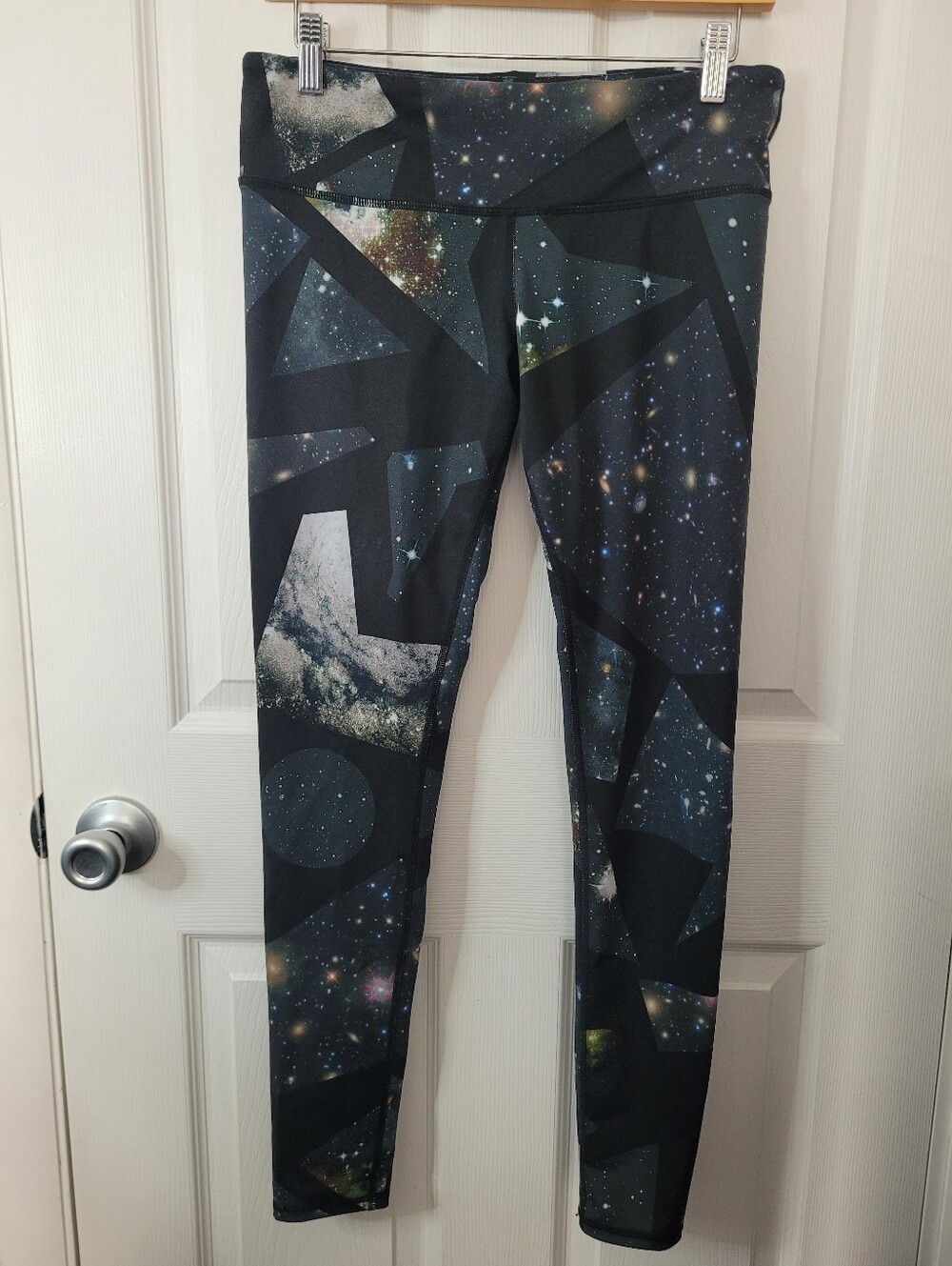 Alo Yoga Airbrush Galaxy Leggings